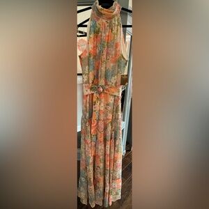 NWT Taylor floral dress!